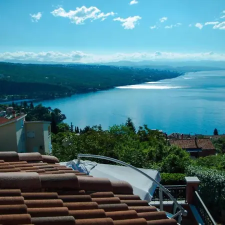 Marid - One Bedroom With Balcony Appartamento *